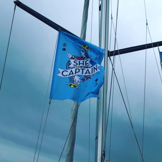 She captain flagga i riggen på Skyfall