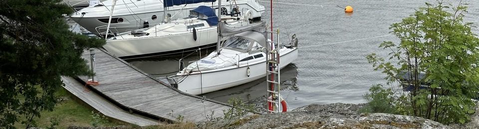 Fabola campus 7.4 på Kedjeön i Mälaren